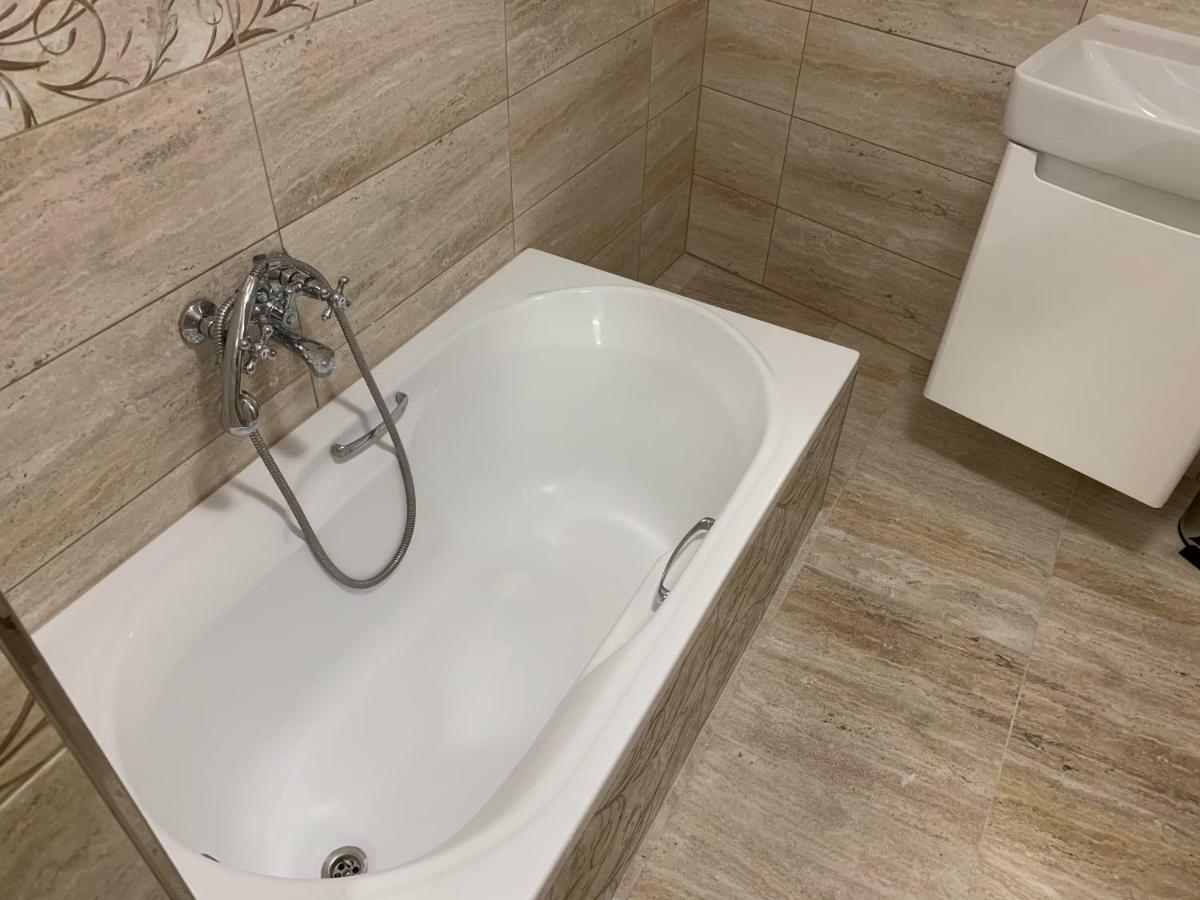 Mikulov Inn - Apartments Slunce المظهر الخارجي الصورة