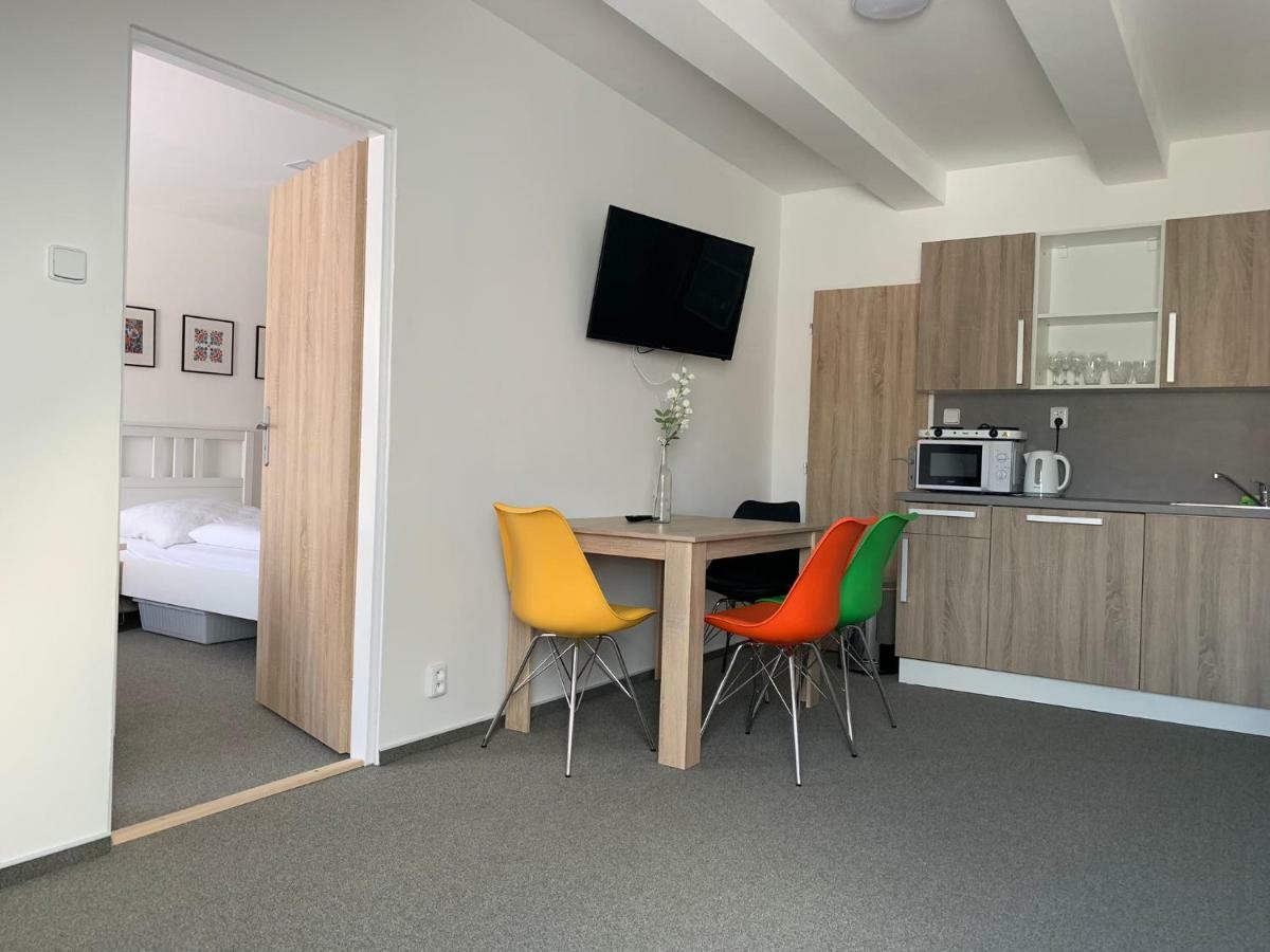 Mikulov Inn - Apartments Slunce المظهر الخارجي الصورة